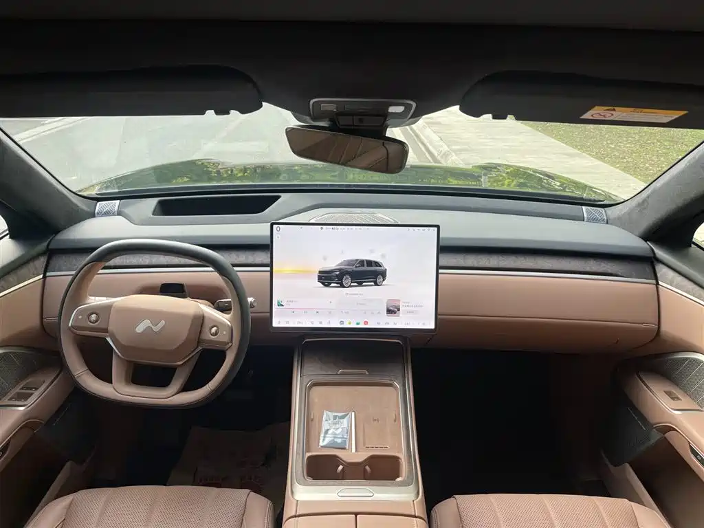Onvo L90 2025 Ultra 6-Seater