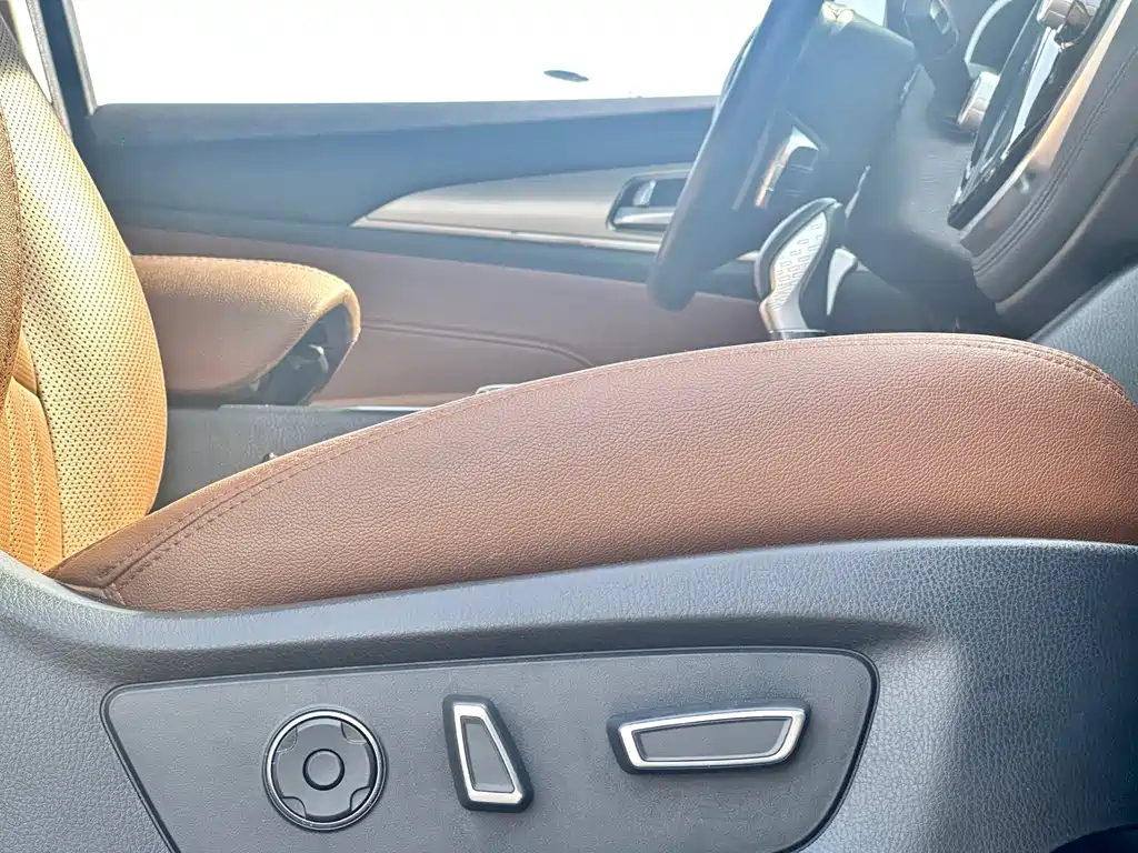 Changan CS95 2017 2.0T AWD Zhi Zun Edition