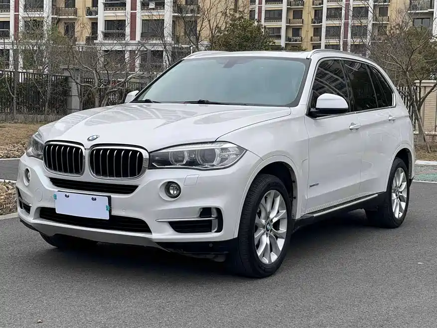 BMW X5 xDrive28i