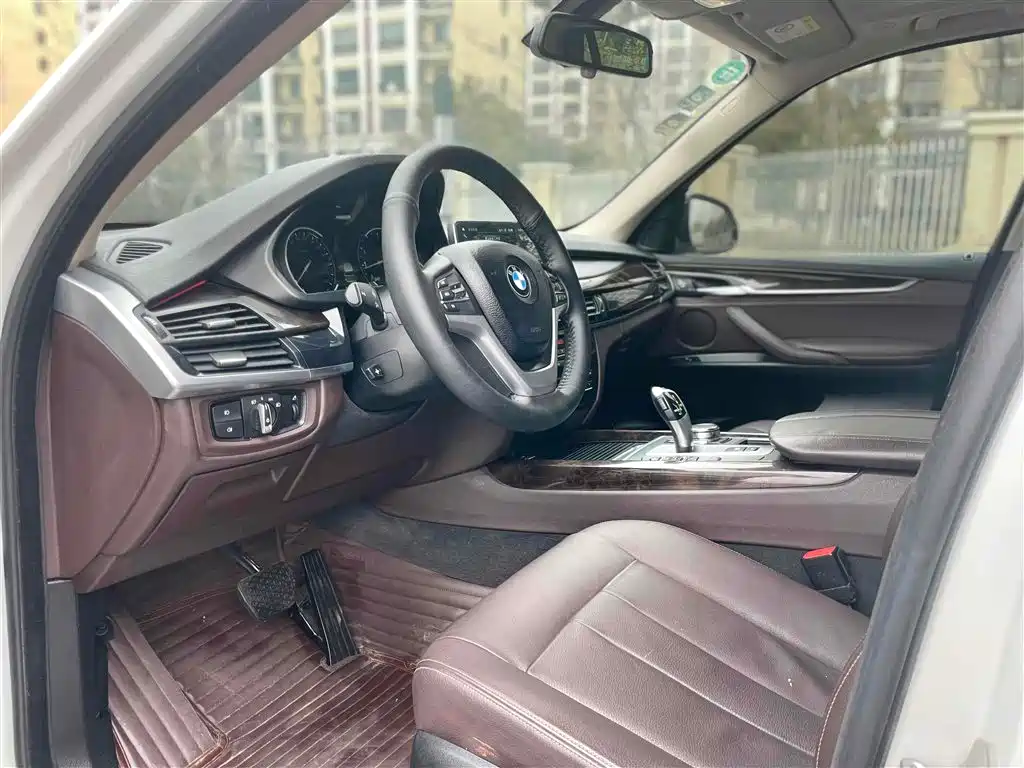 BMW X5 xDrive28i