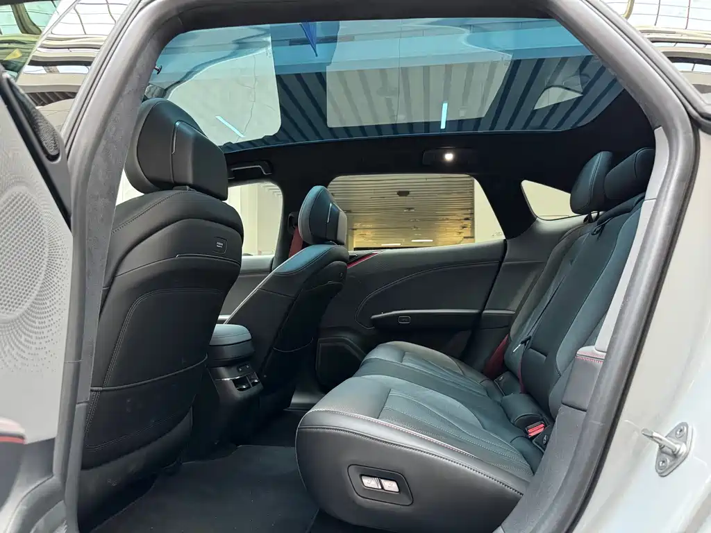 Zeekr 007GT 2025 AWD Intelligent Driving Edition 75kWh