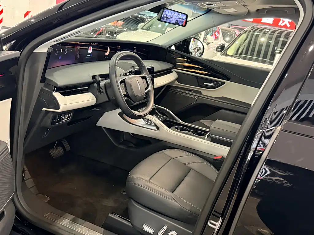 Lincoln Nautilus 2025 2.0T AWD Zunyi Edition