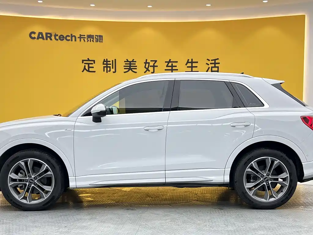 Audi Q3 2024 40 TFSI Fashion Dynamic