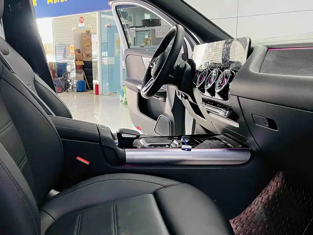 Mercedes-Benz GLA 2020 GLA 200