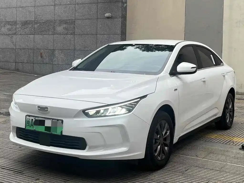 Geely Geometry A 2022 Pro 600KM Red Apple Plus