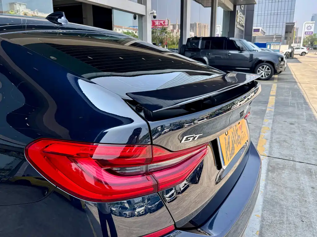 BMW 6 Series GT 2019 630i M Sport Package