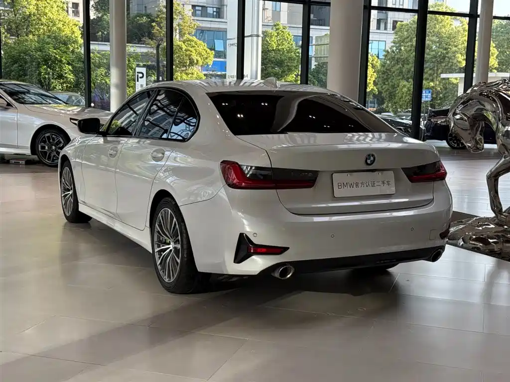 BMW 3 Series 2021 Facelift II 320i M Sport Package