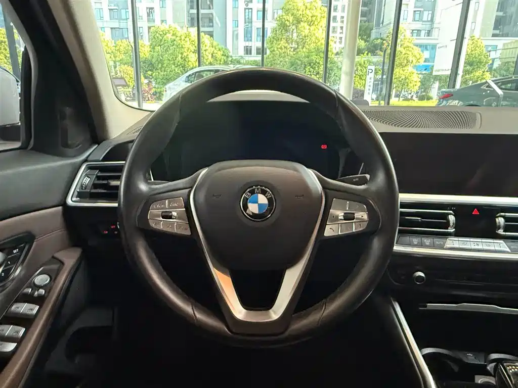 BMW 3 Series 2021 Facelift II 320i M Sport Package