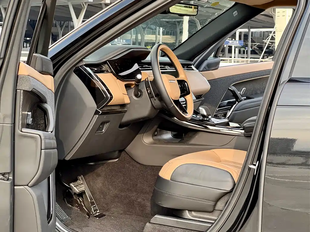 Range Rover Sport 2024 400PS Autobiography