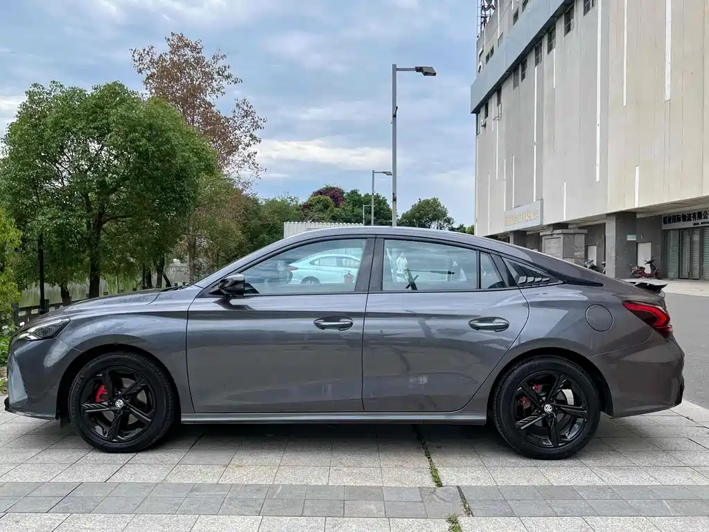 MG5 Scorpio 2022 1.5T Luxury Edition