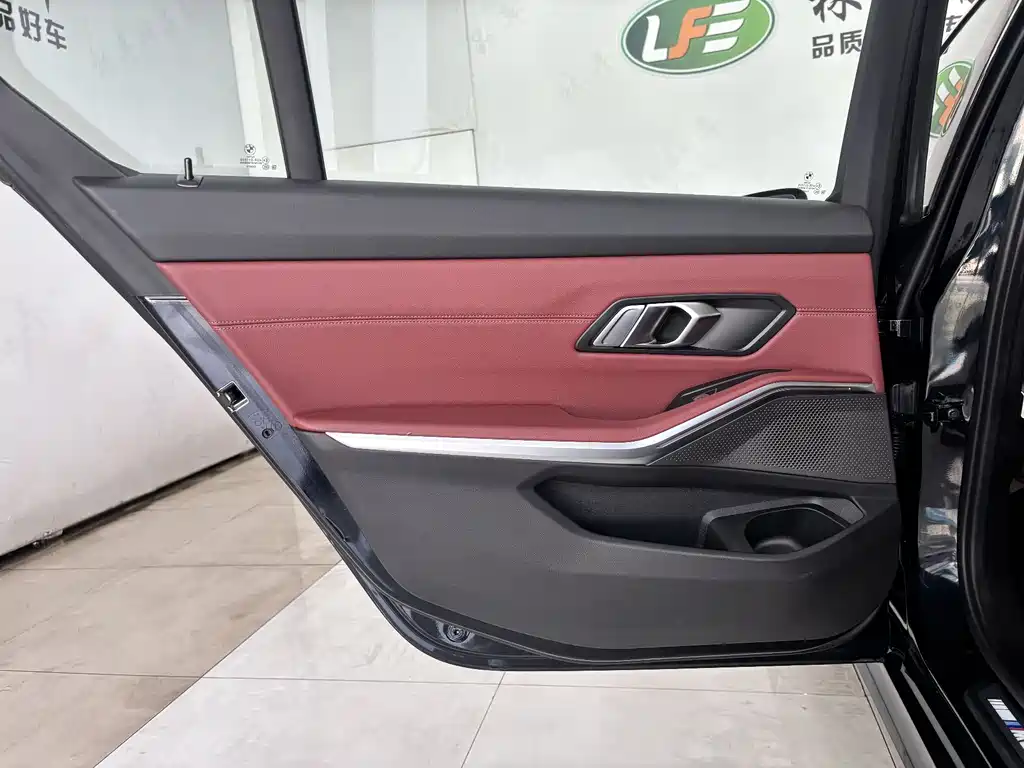 BMW 3 Series 2025 325Li M Sport Package