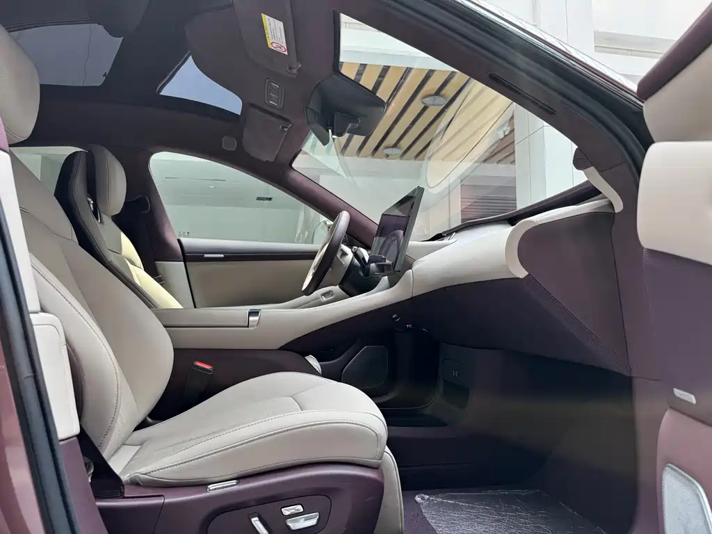 Xiaomi YU7 2025 Ultra-Long Range High Performance AWD Max Edition