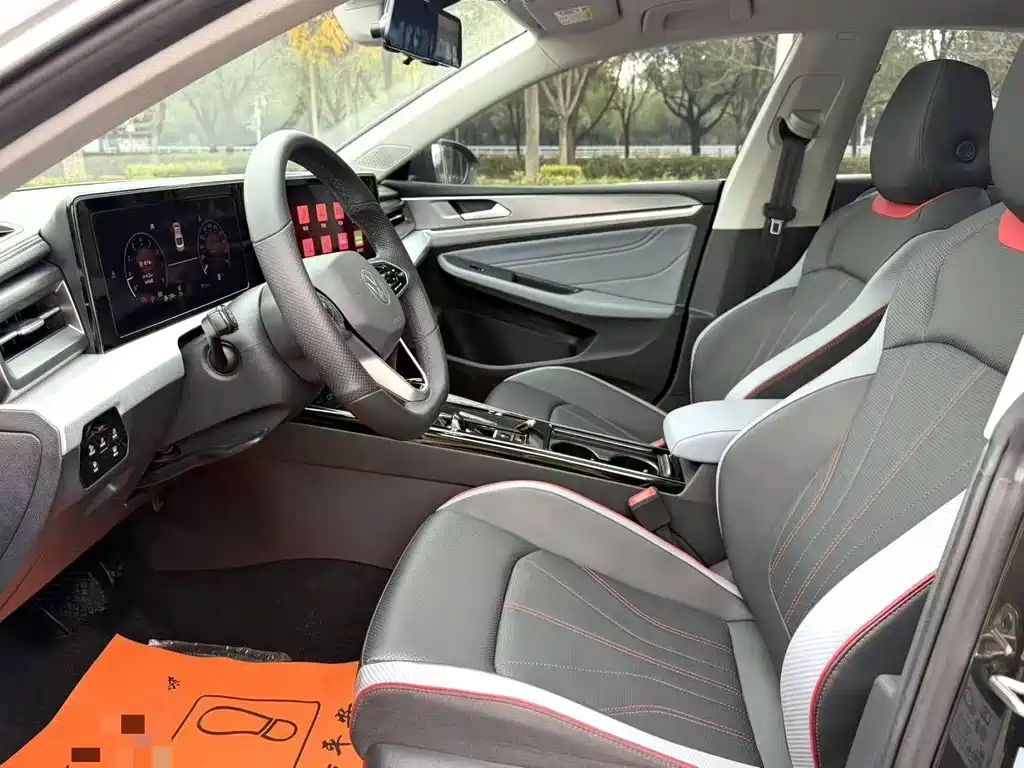 Volkswagen Lamando L 2022 280TSI DSG Cool & Spicy Edition