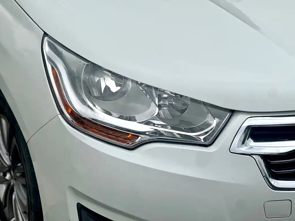 Citroën C4L 2014 1.8L Auto Zhiqu Edition Jinzhi