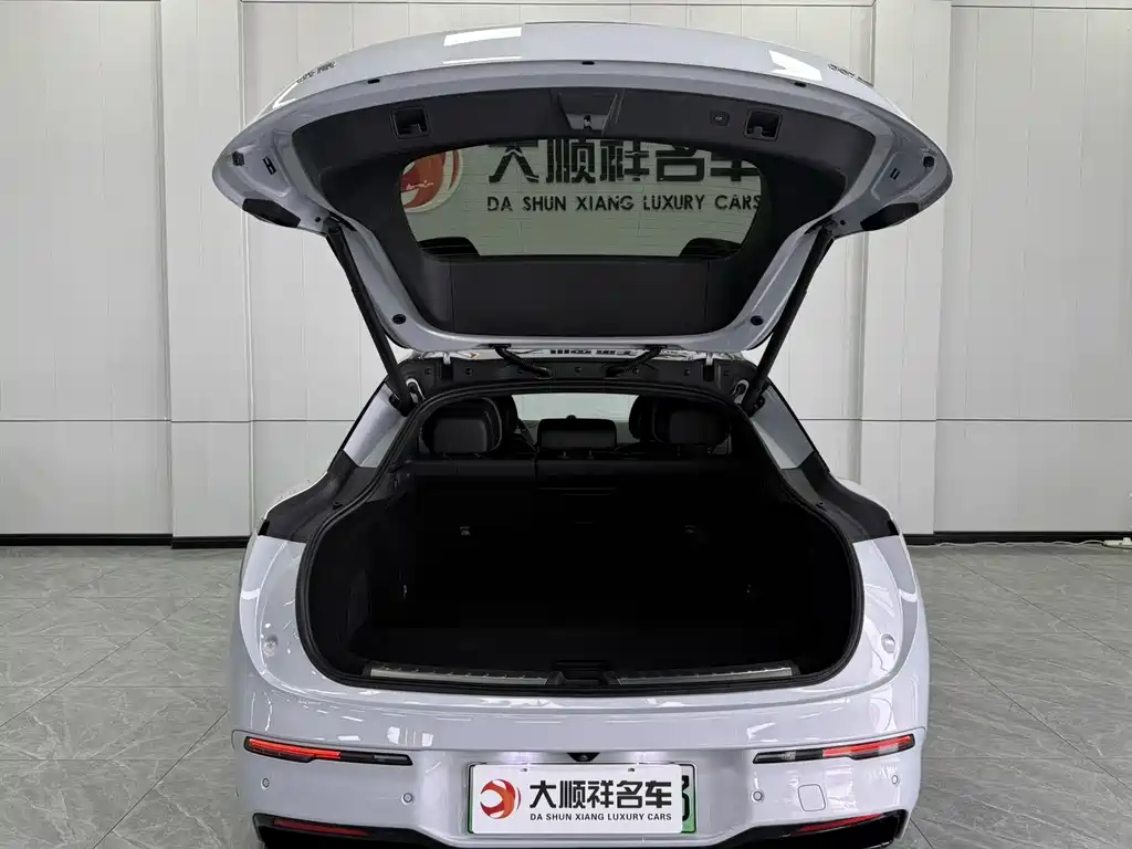 Zeekr 007 GT 2025 AWD Intelligent Driving Edition 75kWh