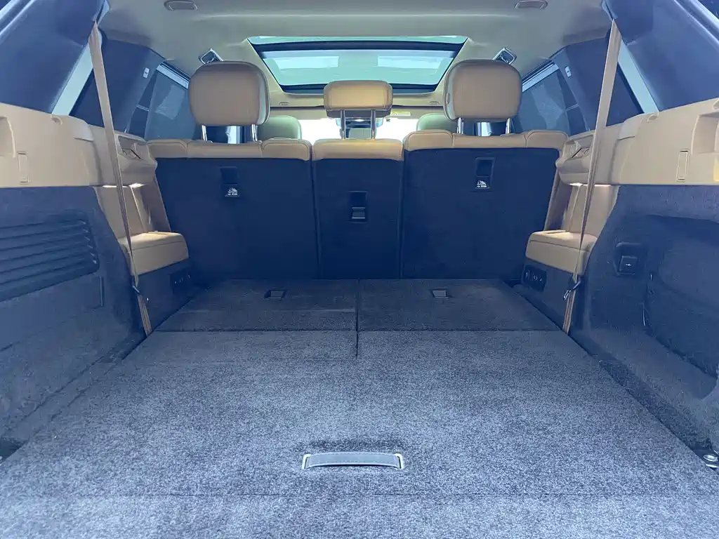 Range Rover 2024 3.0 L6 400PS Autobiography LWB 7-Seater