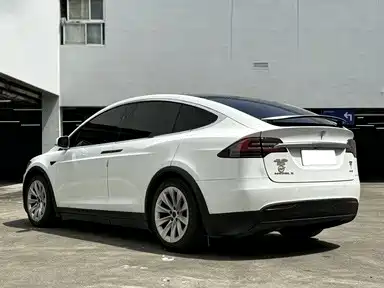 Tesla Model X 2016 Model X 90D