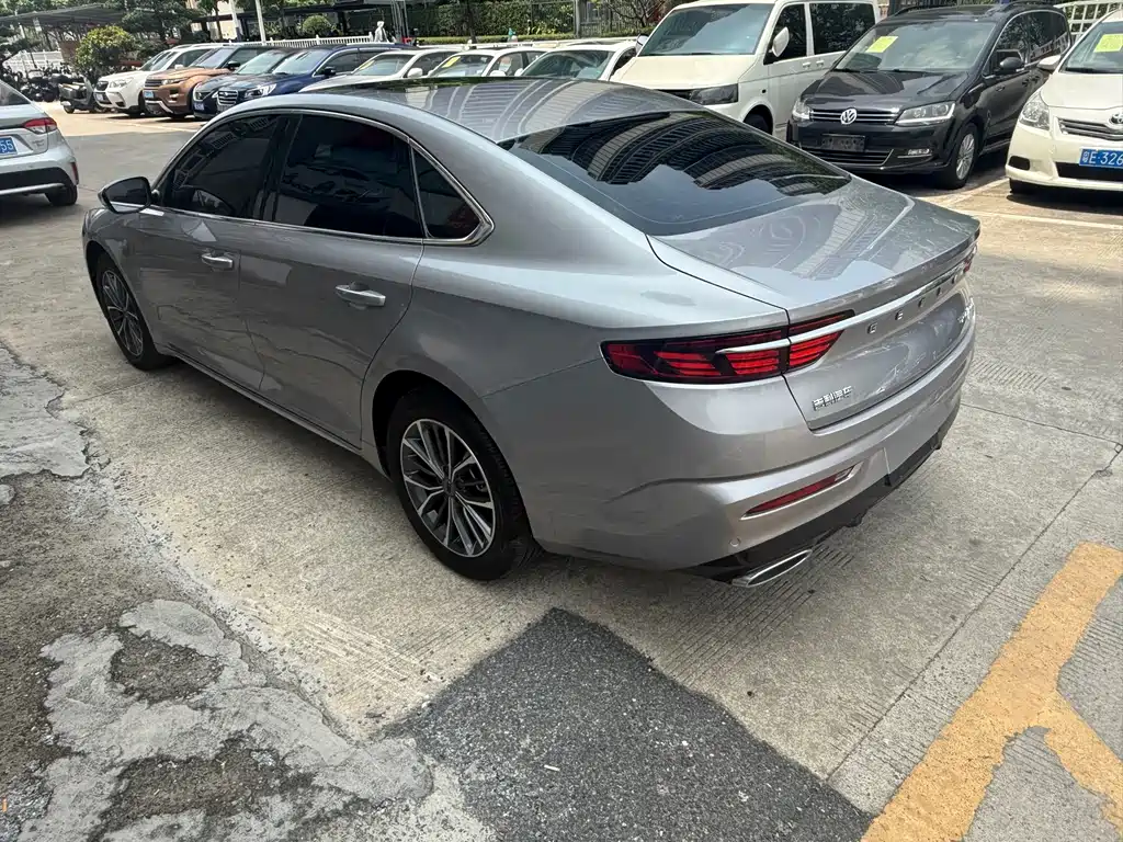 Geely Preface 2023 2.0TD Luxury Edition