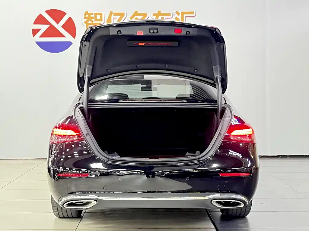 Mercedes-Benz E-Class 2021 E 300 L Luxury