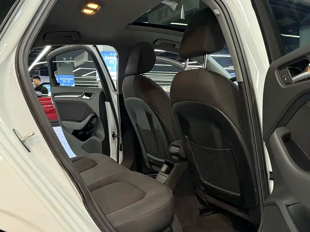 Audi A3 2020 Facelift Limousine 35 TFSI Entry Edition China VI