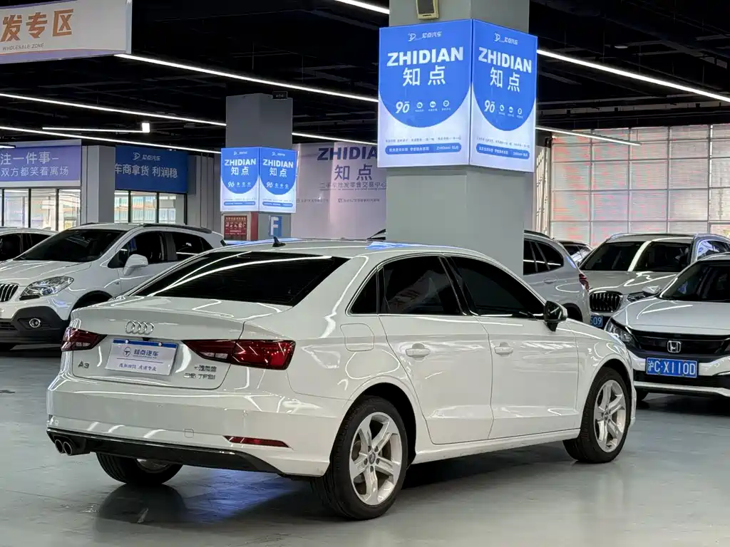 Audi A3 2020 Facelift Limousine 35 TFSI Entry Edition China VI