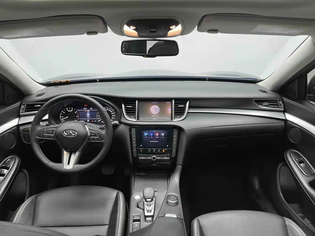 Infiniti QX50 2018 2.0T FWD Fashion Edition