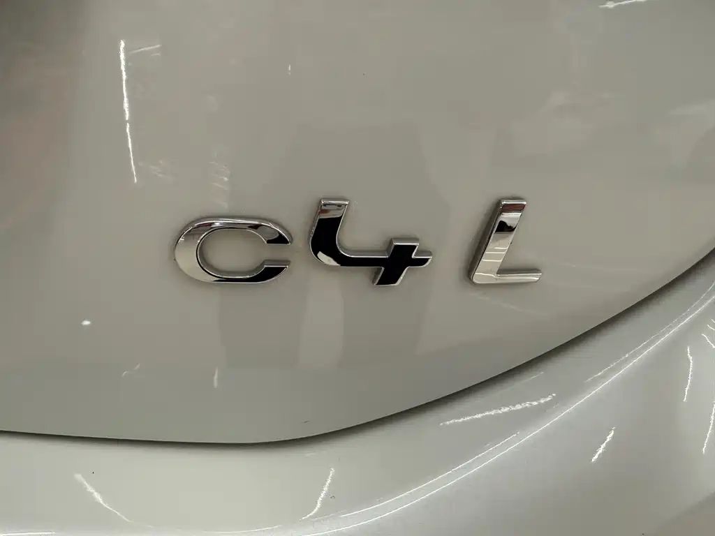 Citroën C4L 2016 1.2T Automatic Elite