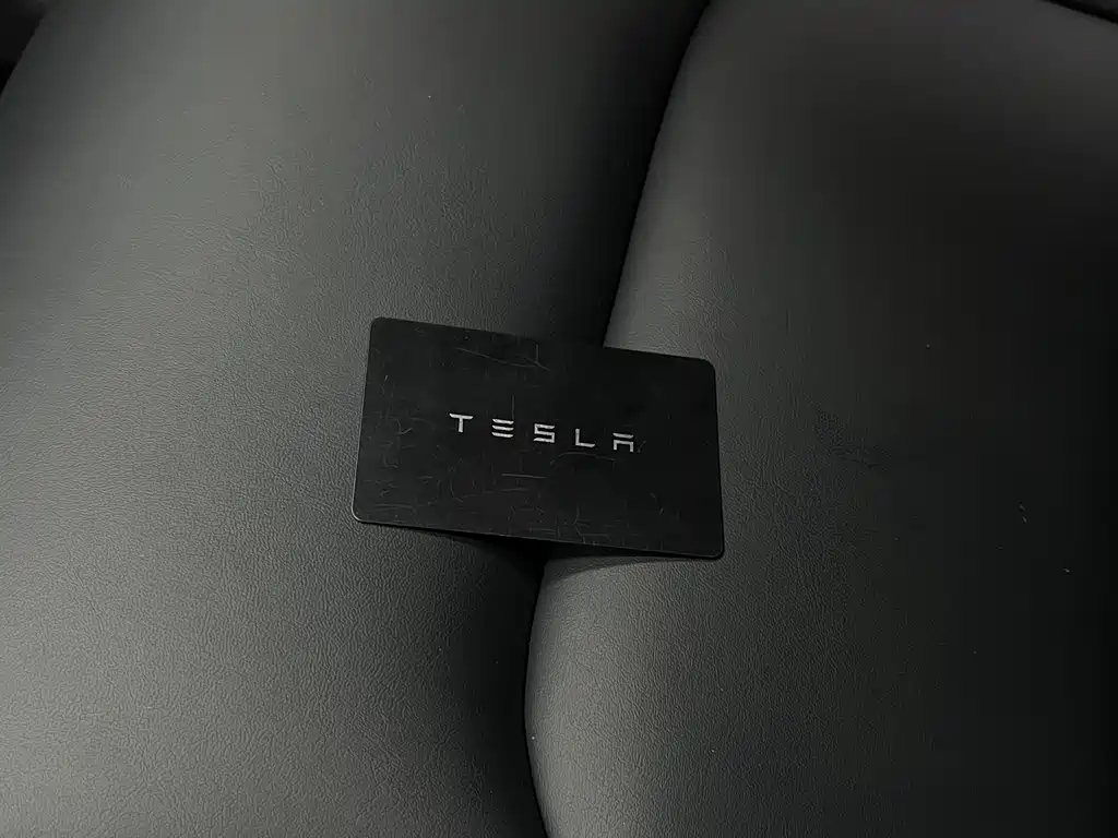 Tesla Model Y 2023 Long Range All-Wheel Drive