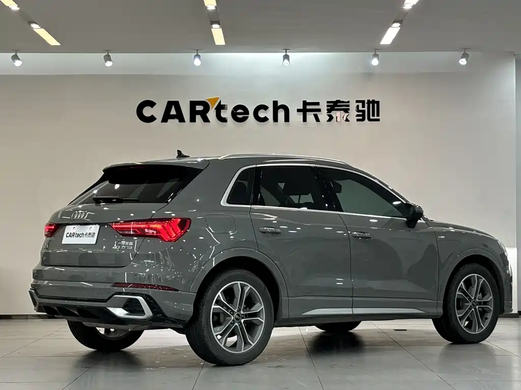 Audi Q3 2024 40 TFSI Fashion Dynamic