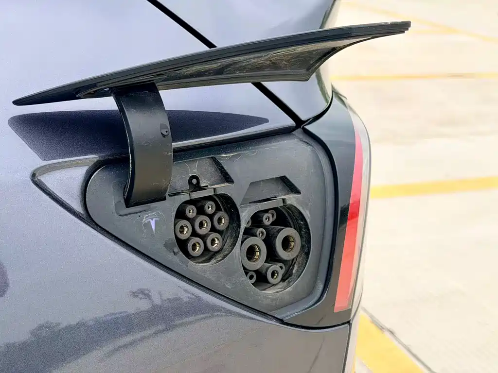 Model Y Long Range All-Wheel Drive