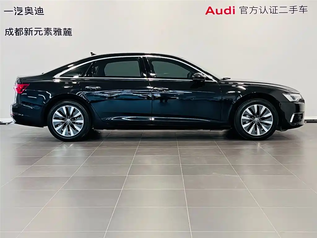 Audi A6L 2022 45 TFSI Zhenxuan Zhiya Edition