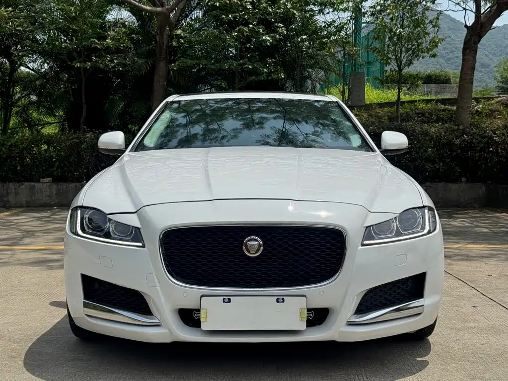 Jaguar XFL 2018 XFL 2.0T 200PS Elite Edition