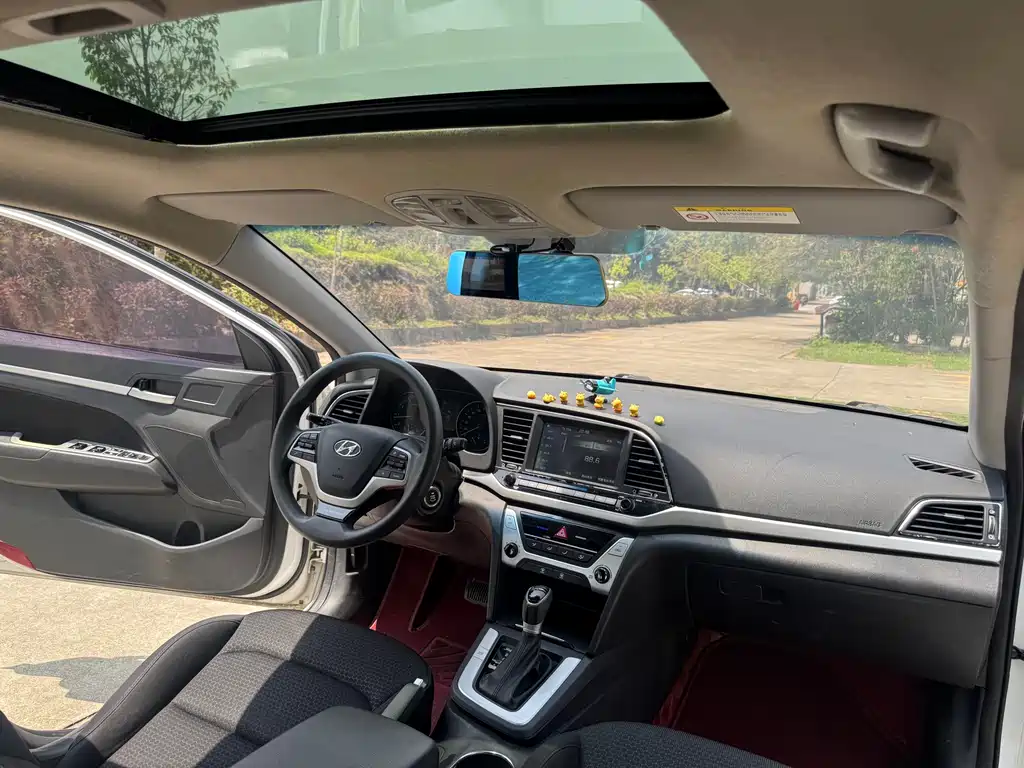 Hyundai Elantra 2016 1.6L Auto Elite