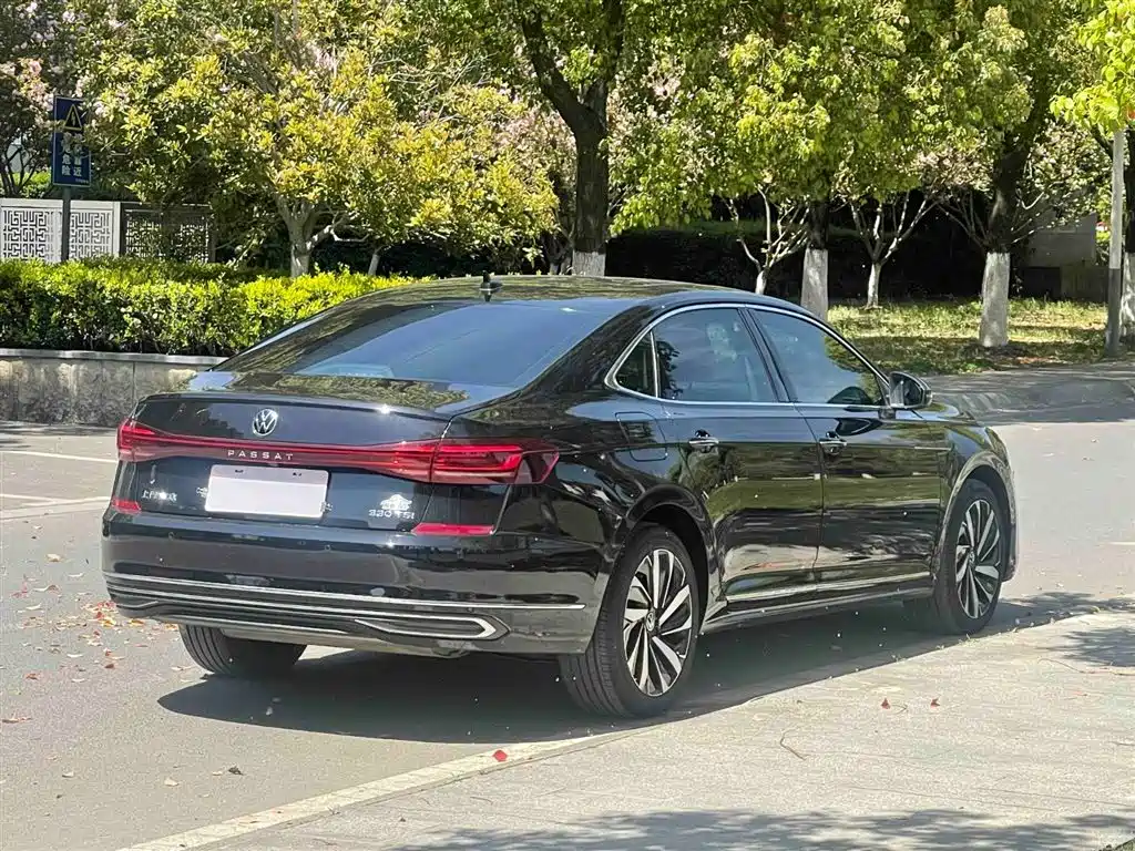 Volkswagen Passat 2022 330TSI Starry Sky Luxury Edition