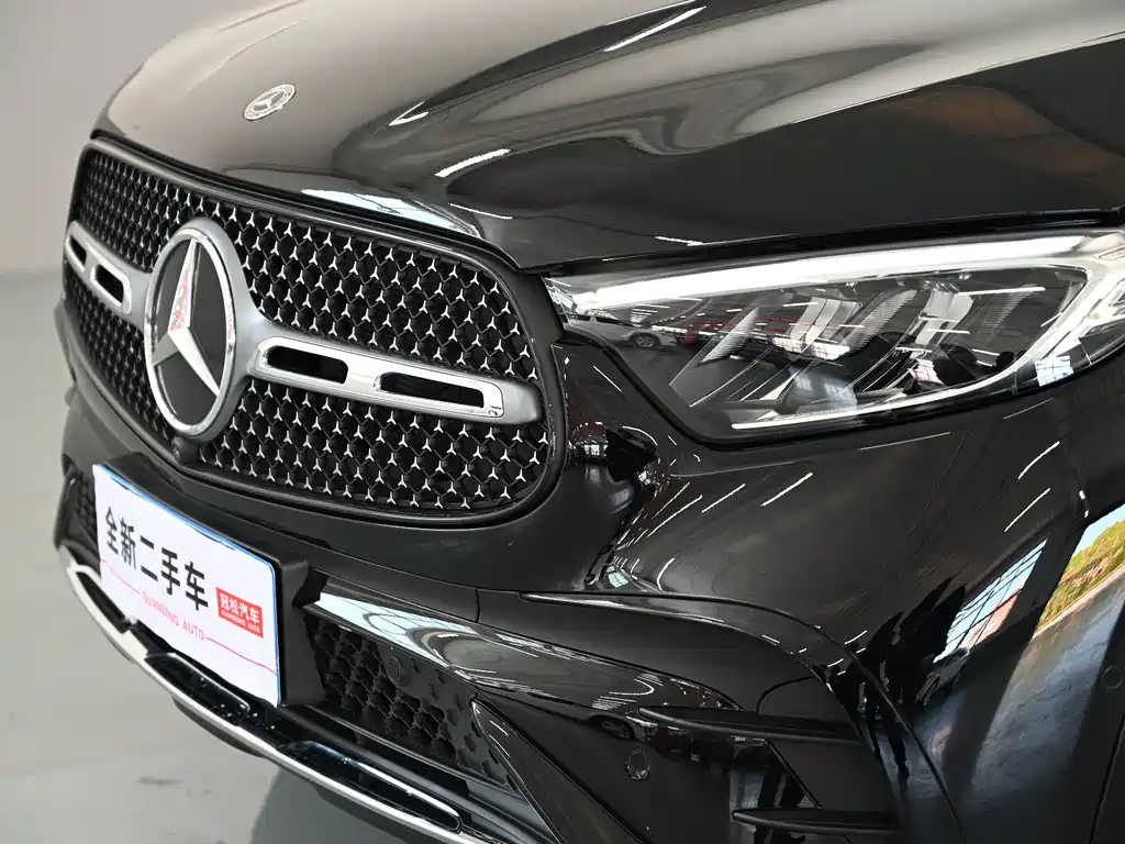Mercedes-Benz GLC 300 L 4MATIC Dynamic 5-Seater 2023 Facelift