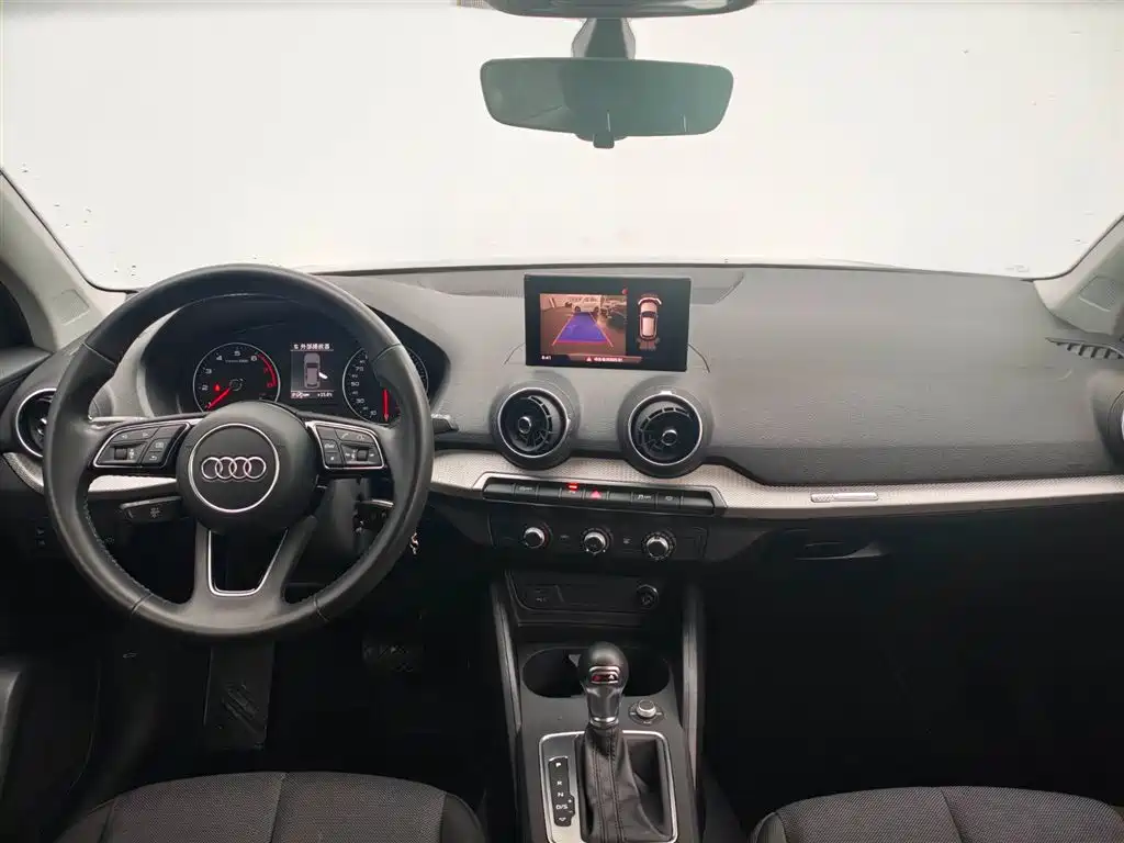 Audi Q2L 2020 35 TFSI