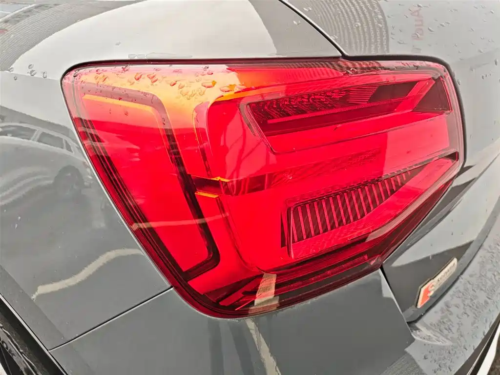 Audi Q2L 2020 35 TFSI