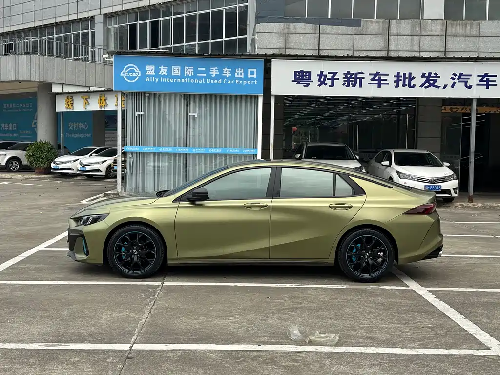 GAC Trumpchi Empow 2021 270T DCT J16