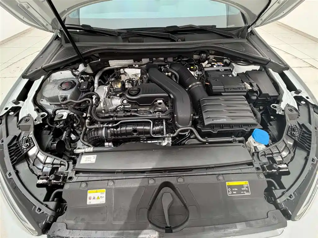 Audi A3 2026 A3L Limousine 35 TFSI Feichi Zunxiang