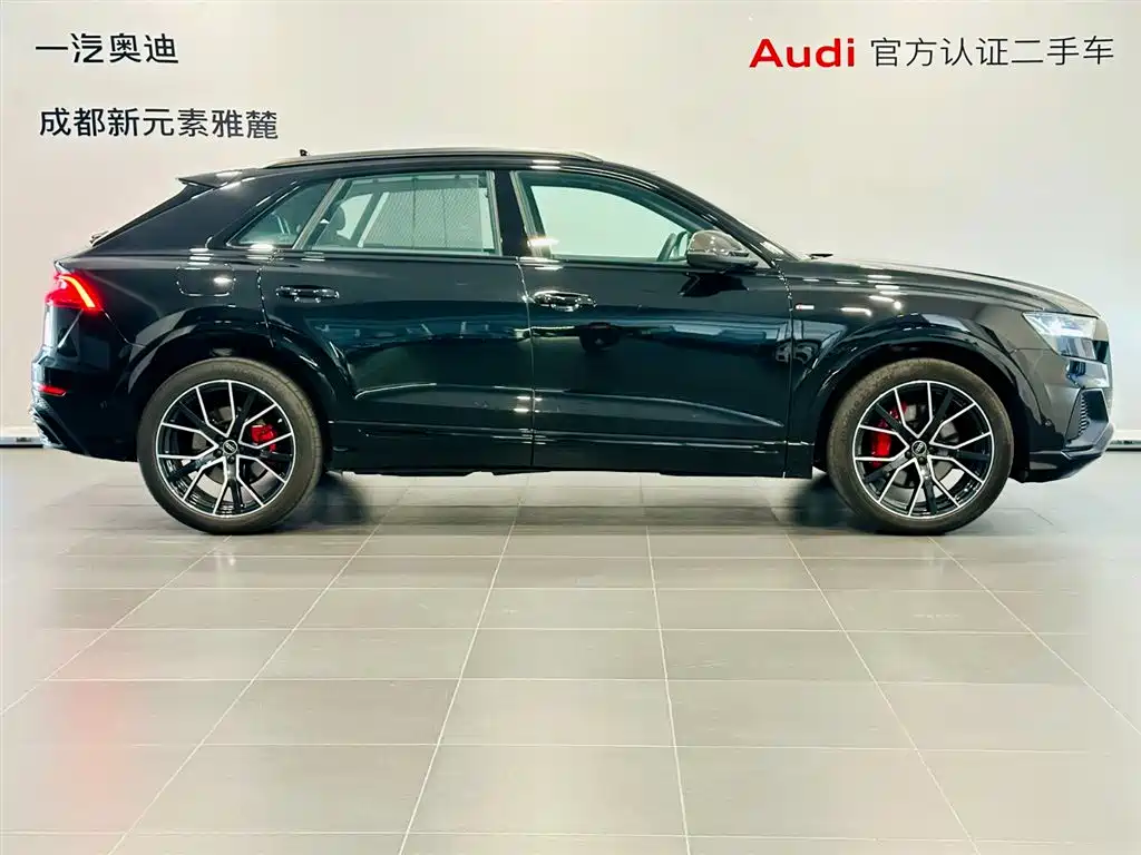 Audi Q8 2023 55 TFSI Premium Sport