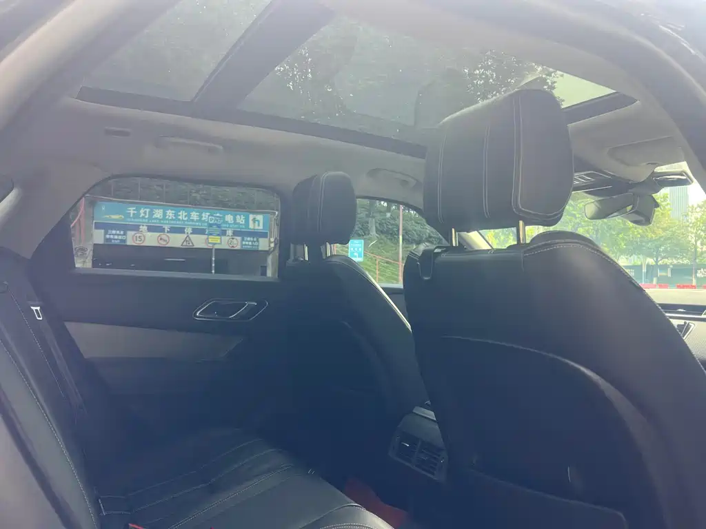 Range Rover Velar 2017 P380 R-DYNAMIC S