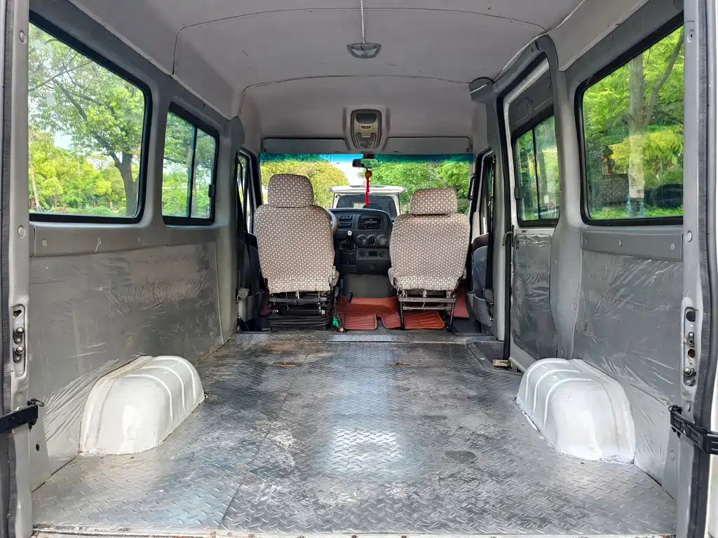 Iveco Power Daily 2013 3.0T-A42 Passenger High Roof F1C