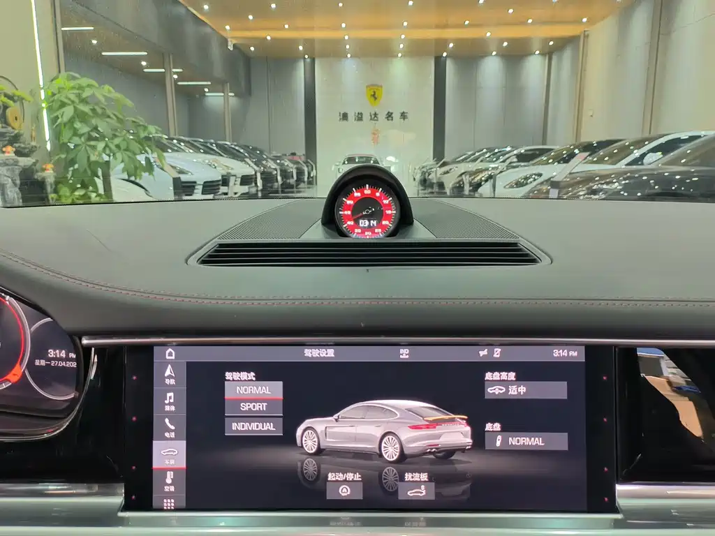 2019 Porsche Panamera 4 Executive LWB 2.9T