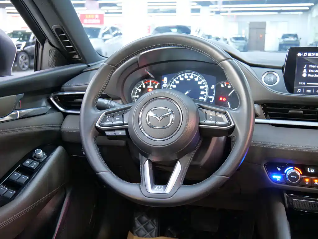 Mazda6 Atenza 2020 2.5L Blue Sky Premium Edition