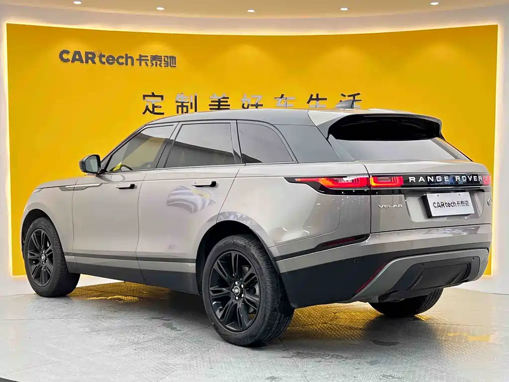 Range Rover Velar 2022 250PS
