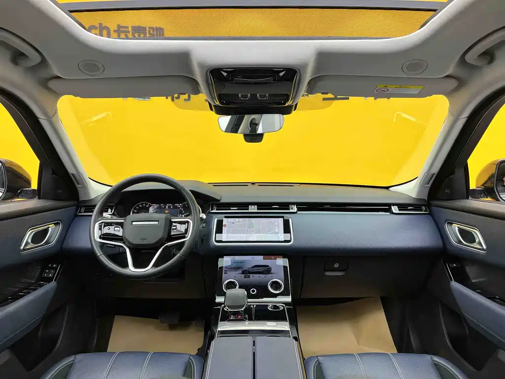 Range Rover Velar 2022 250PS