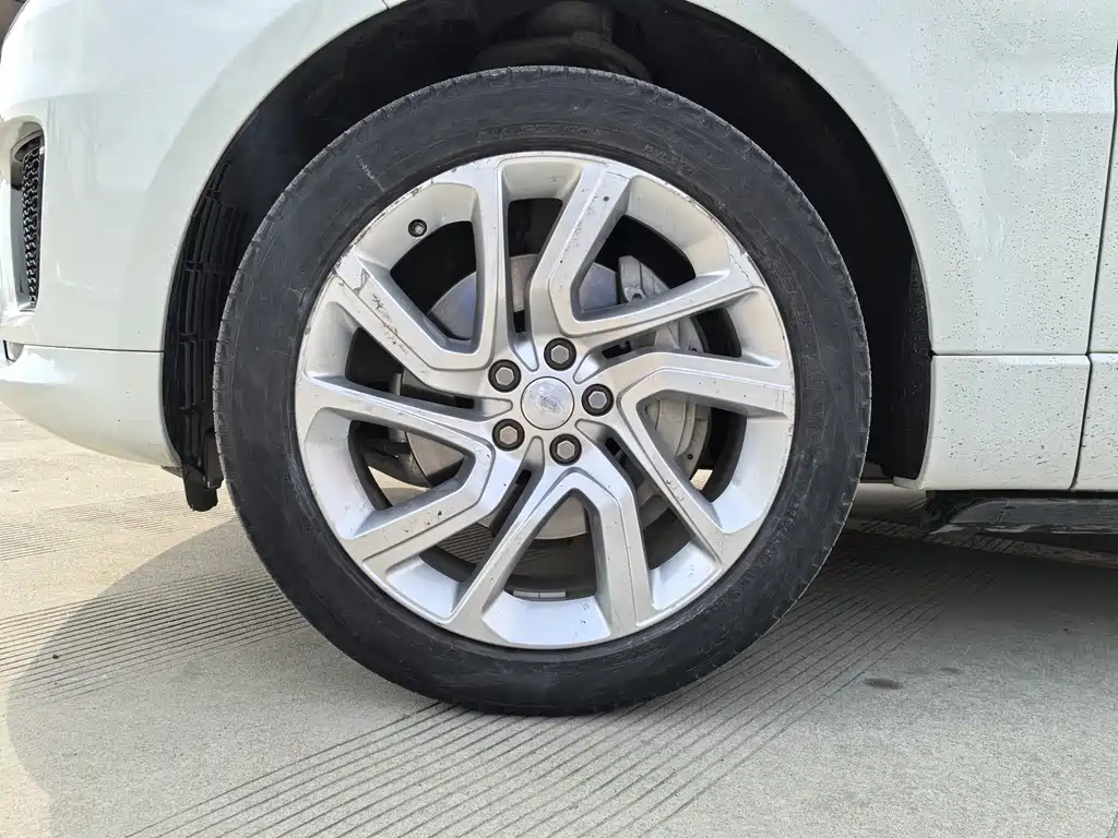 2020 Range Rover Sport 3.0 L6 HSE Dynamic