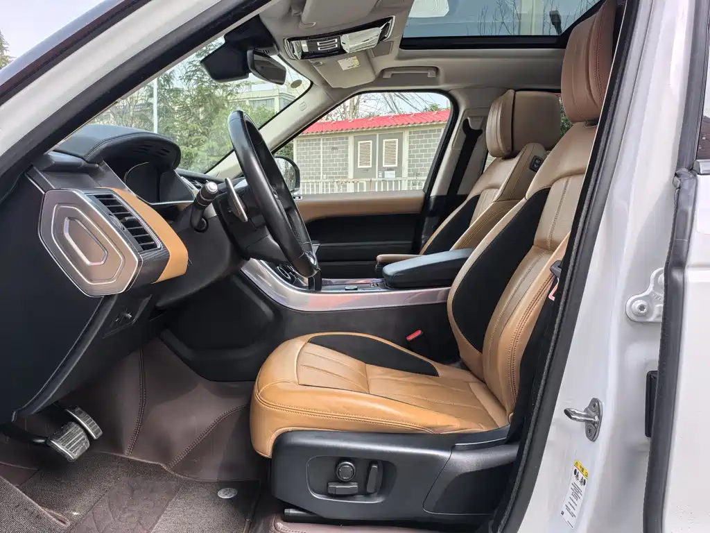 2020 Range Rover Sport 3.0 L6 HSE Dynamic