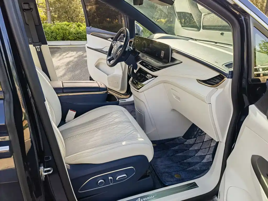 Buick GL8 2021 Avenir Four-Seat Exclusive Edition