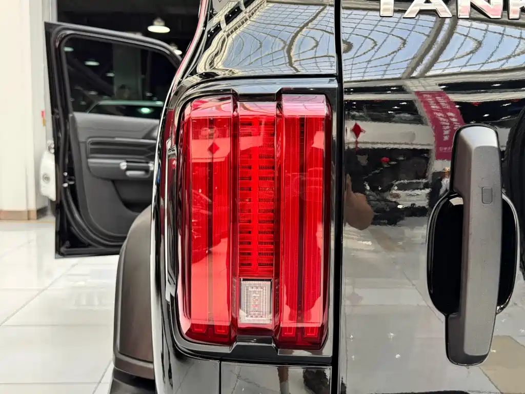 Tank 300 2021 Off-Road Edition 2.0T Conqueror